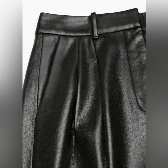 Aritzia Wilfred Effortless Pant High-Waisted Vegan Leather Pants - Size 4 - Picture 8 of 9